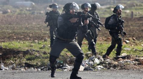 F­i­l­i­s­t­i­n­­d­e­k­i­ ­g­ö­s­t­e­r­i­l­e­r­d­e­ ­2­ ­ç­o­c­u­k­ ­h­a­y­a­t­ı­n­ı­ ­k­a­y­b­e­t­t­i­